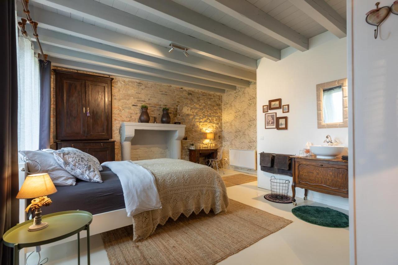 Bed and Breakfast Domaine La Pomme De Pin Louroux-de-Beaune Экстерьер фото