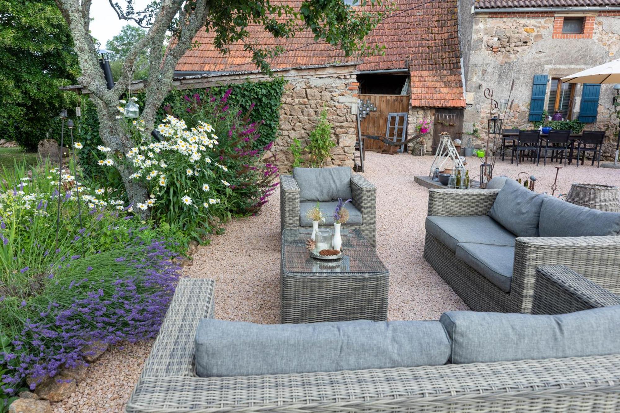 Bed and Breakfast Domaine La Pomme De Pin Louroux-de-Beaune Экстерьер фото